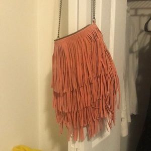 Peach - Cross over, fringe bag